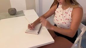 Big ass sister gets mouthful of cum while studying