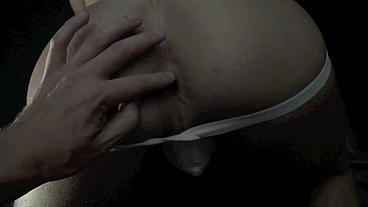 il filme son pote en train de lui sucer sa grosse bite