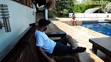 Horny MILF cheats on her husband in the pool with a stranger