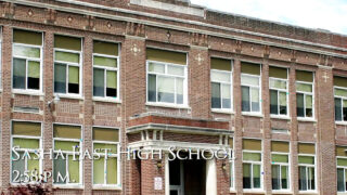 Amatöörikoukussa olevat Brad Kalvo, Mitch Vaughn ja Nick Simpson tekevät kotitekoista toimintaa: hirviömäisiä kulleja, intensiivisiä suihinottoja, anaalicreampietä ja siemensyöksyjä