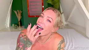 W Reyes #23 - Ava Austen