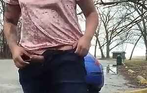Outdoor Handjob by a Crossdressing Amateur