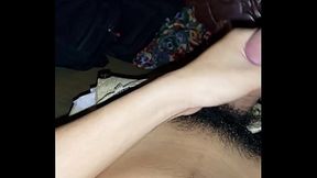 Anh trai thủ d&acirc_m