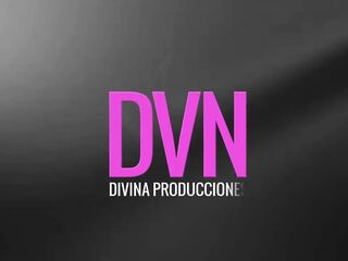 Divinamaruuu and Michelle Kiss Every Other All Over Their Bodies and Have Very Sexy Lesbo Sex
