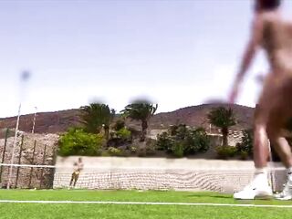 Real Amateur. I'll let u bang me in swap for tennis lessons