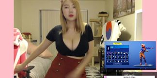 Twitch Velvet Show Off Bouncing Boobies