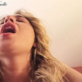 POV Real Couple amateur Powerfuck and Maelle&#039;s Extreme riding Orgasm! Final Big cumshot on her Belly