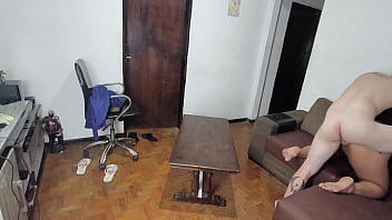 meu enteado estava jogando video e mostrei pra ele que sexo &eacute_ melhor