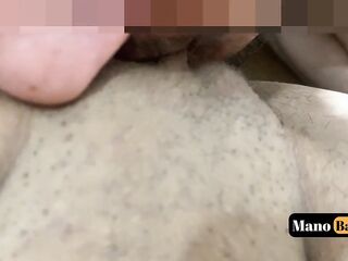 Amateur Stepmom Home Made وقتی بابام میره بیرون مامانم میگه بیا منو بکن کصم کیر تورو میخواد