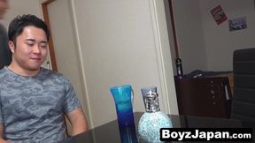BoyzJapan.com - Muscular Kosuke's fat erect tool demolishing Ruitos twink asshole
