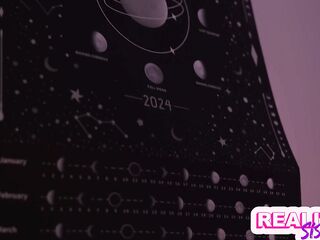 Alt Stepsis Anna Claire Clouds Spellbound Stepbro's Shlong to Gain his Seed of Approval