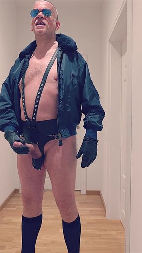 Leather Fetish Hunk Xl 7