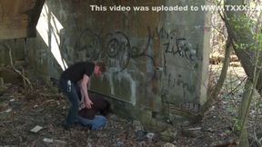 Gefangen, Gefesselt Und Mit Mundfick Benutzt