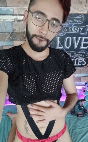 Jerking off after a horny camshow