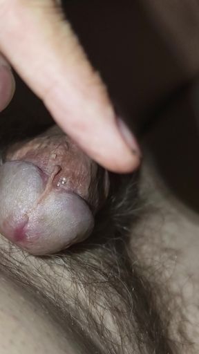 I love my precum. Play and taste.