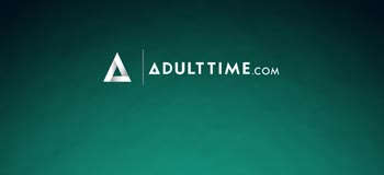 Kimmy Kimm's Hidden Desire: Passionate Lesbian Love Affair With Kimora Quin