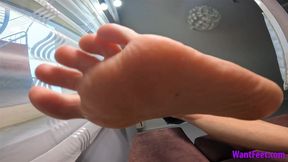 Polly Stomping Your Face - HD MP4