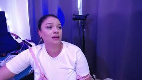 Nicol Love Private Show
