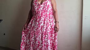 Hot Summer Girl Shilpa Taboobreakers on Heat Trying to Cool MILF