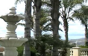 Dominica Leoni gets a batch of hot cum on her face