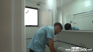 HELP tremendous woman subdues a poor gasfitter