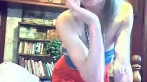 Elegant mature webcam lady teases with her tight body