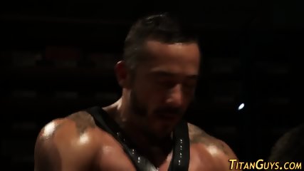 Muscled dudes ass drilled