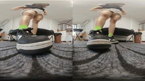 3DVR180 ERER Nike sports shoes and socks trample on you