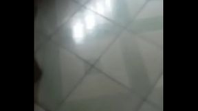 Gordinho sendo encoxado na cama