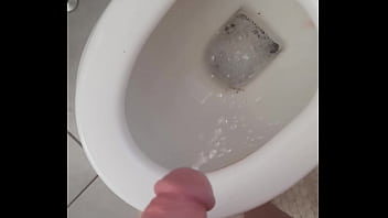 Trans goddess taking a piss