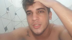 loirinho voltou e ate o pe dele aparece no video gstso