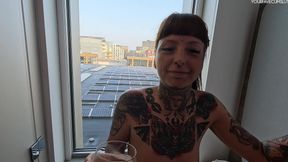 Pee Desperation and Swallowing in Amsterdam