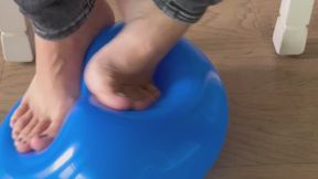 BALLOON PLAY
