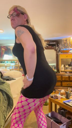 CD Charlene dancing.