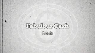 ชายคนหนึ่งเอาตูดเมโลดี้ จอร์แดน สาวผมสีน้ำตาล และถึงจุดสุดยอด