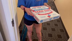 cassie bender delivers domino s pizza