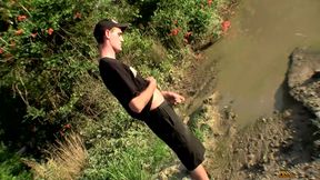 Pissing in the Wild with Duke