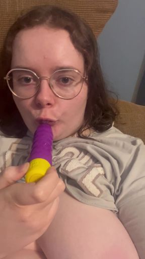 Curious polish amateur drools over her dildo