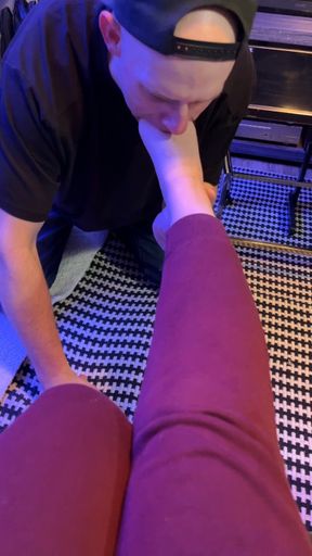 Foot Slut Vibes