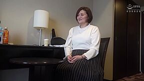 C-2873 Mature Wife Interview Pov [38]