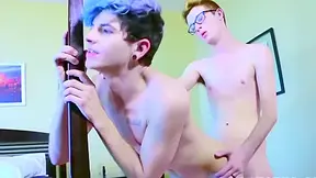 Twink And Emo Play