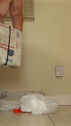 Hot Sexy Views of Big Fat Juicy Ass Booty White BBW SSBBW MILF Woman Peeing, Squirting & Creampie Fucking