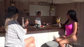 Feet Fuck Sunshineland - Sunshyne Monroe