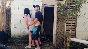 Lonely Latina wife waits for bricklayer with big dick