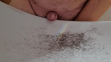 Franciscomorenovip - jugando con mi pelo pubico cortado