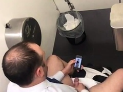 Str8 spy daddy in public toilet part 2