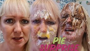 VICTORIA C PIE SUPRISE CUSTARD PIE FACIALS MP4 1080p