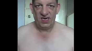 i may look ugly to you but at least i have the gutts to do it right in front of you