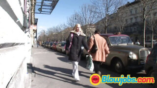 Cumshot, üçlü &#8211; iri göğüslü büyük götlü MILF&#39;ler Gitta Blond ve Toni Ribas büyük penisli Choky Ice tarafından kıçtan beceriliyor
