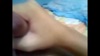 RICO JOVENCITO MEXICANO SE SACA LA LECHE PARA TI